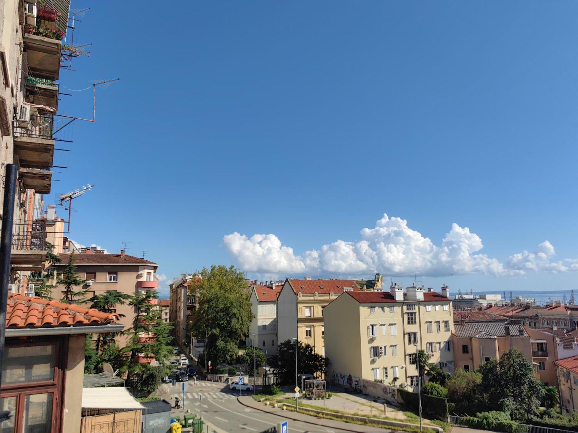 '2R' City Center Holidays And Workstays Fiume Esterno foto